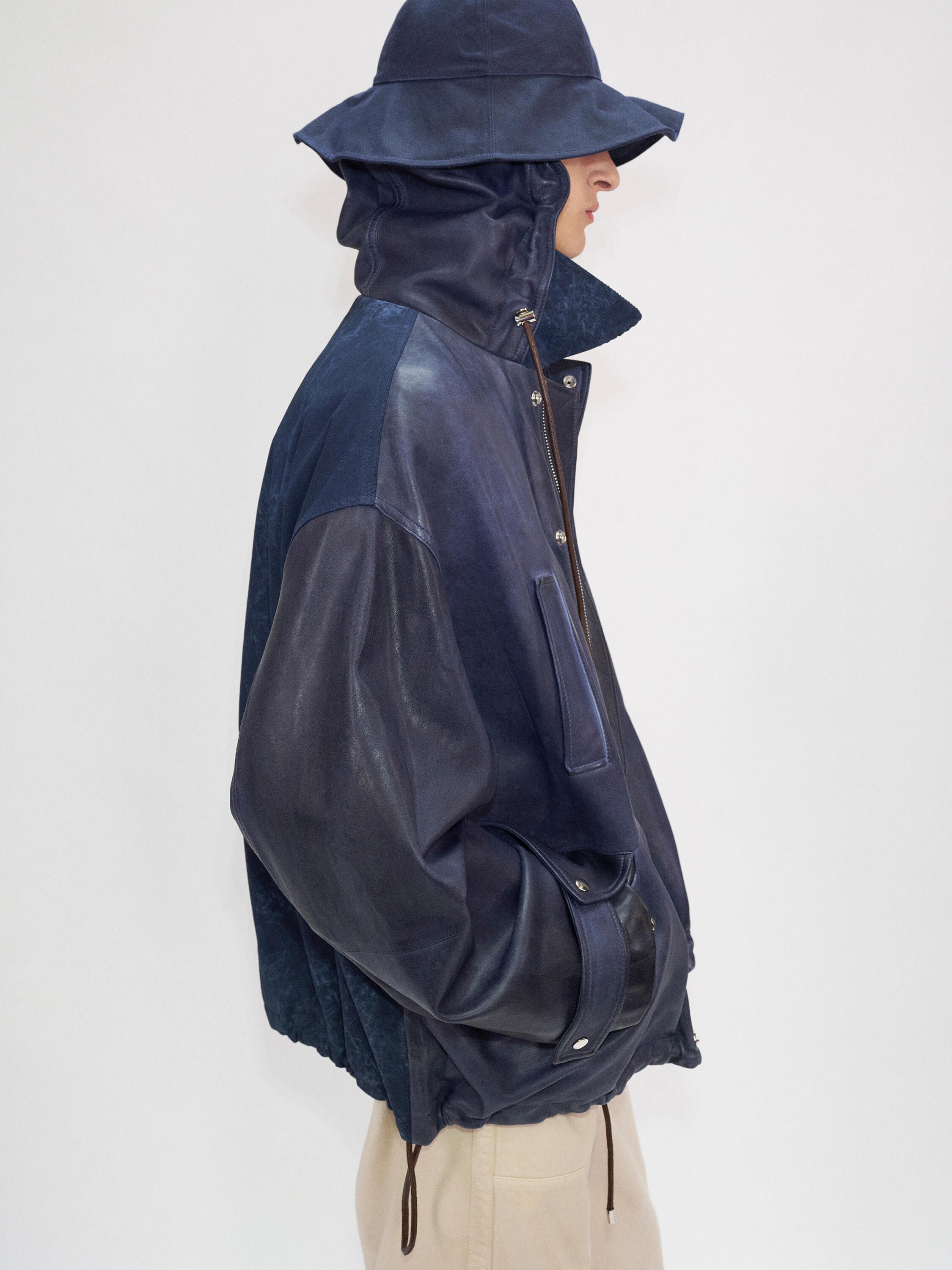 LOEWE テーラードジャケット 38紺 LOEWE テーラードジャケット 38紺